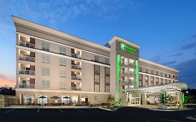 Holiday Inn & Suites Arden - Asheville Airport By Ihg